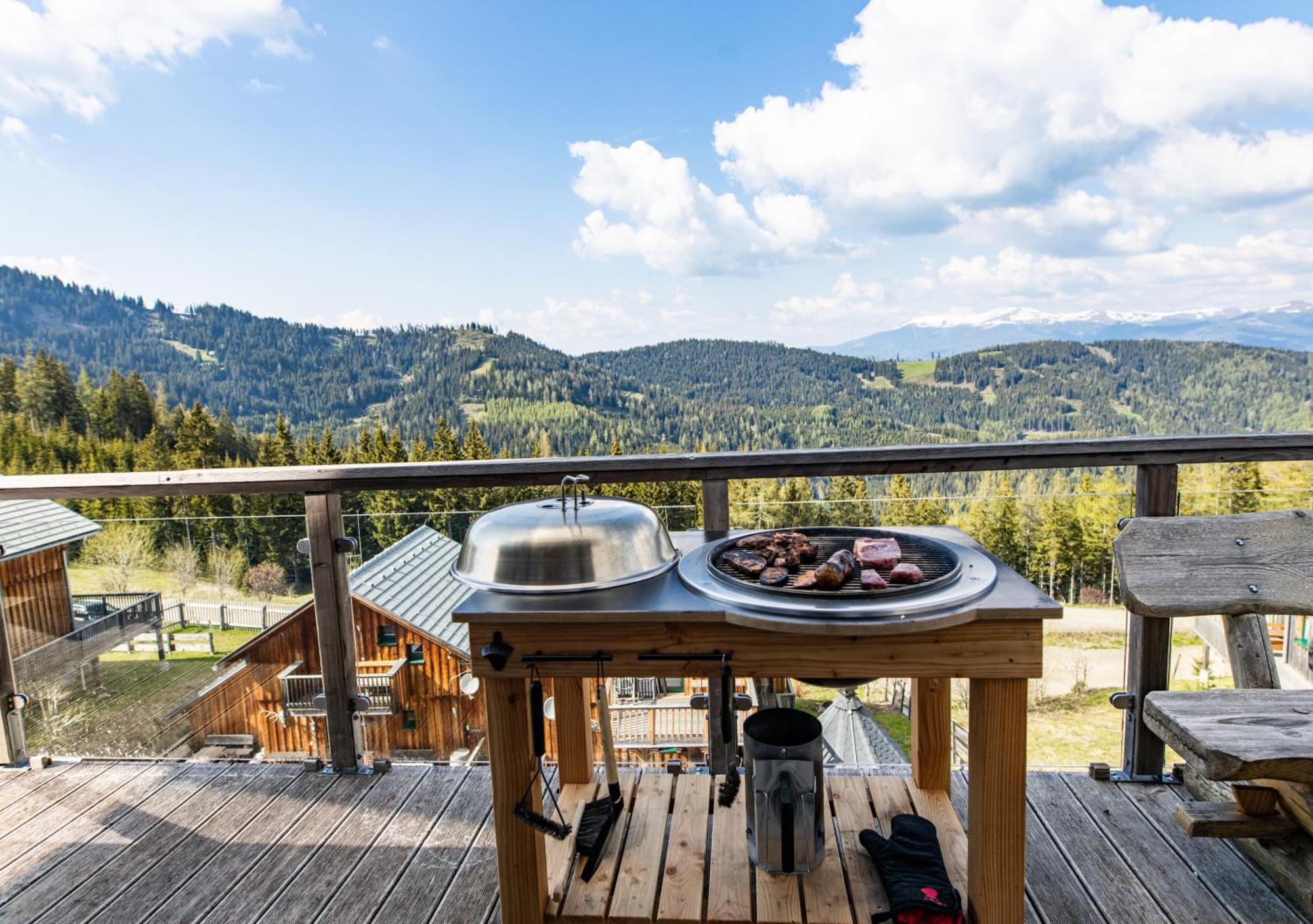 1A Chalet "Wolke" Wandern, Grillen, Wellness Im Traumhaus Wolfsberg Luaran gambar