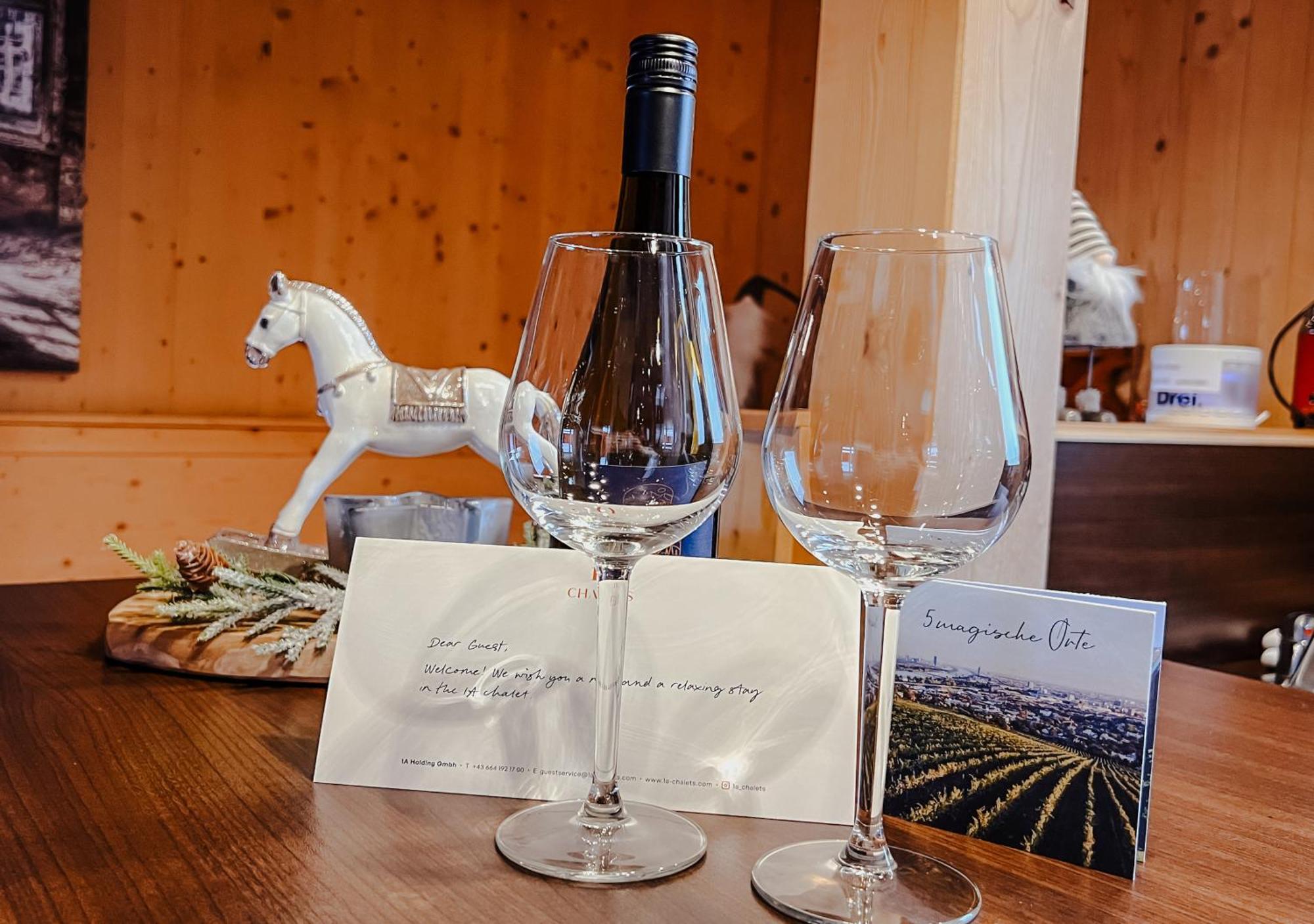 1A Chalet "Wolke" Wandern, Grillen, Wellness Im Traumhaus Wolfsberg Luaran gambar