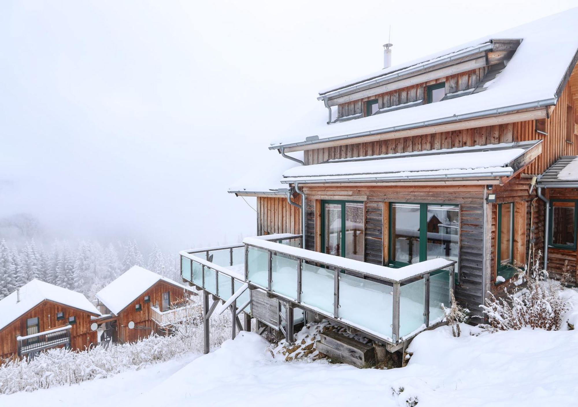 1A Chalet "Wolke" Wandern, Grillen, Wellness Im Traumhaus Wolfsberg Luaran gambar